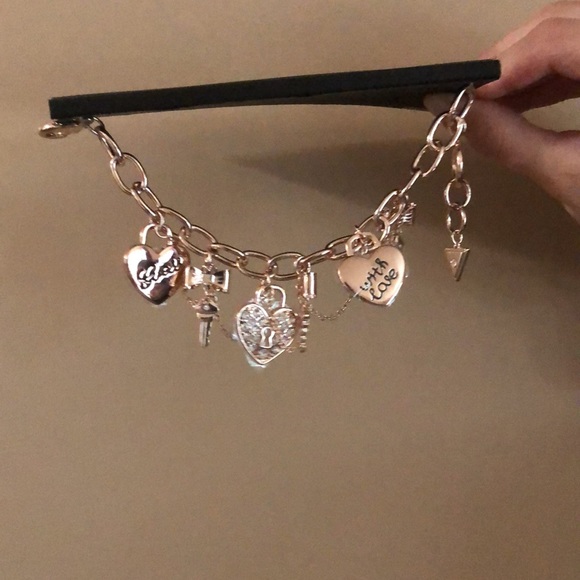 Guess bracelet new - Picture 7 of 7